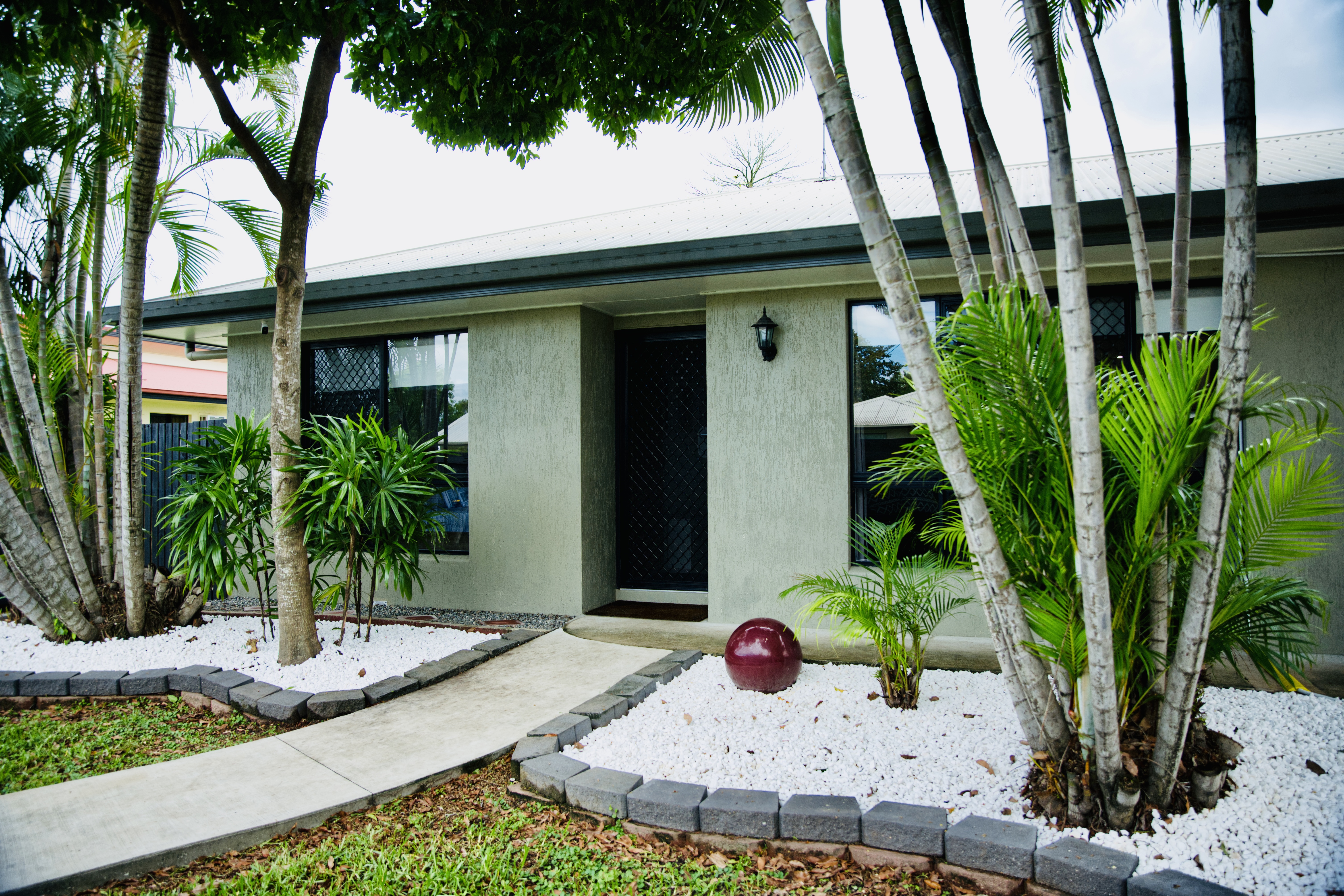 15 Simonsen Court, KELSO  QLD  4815