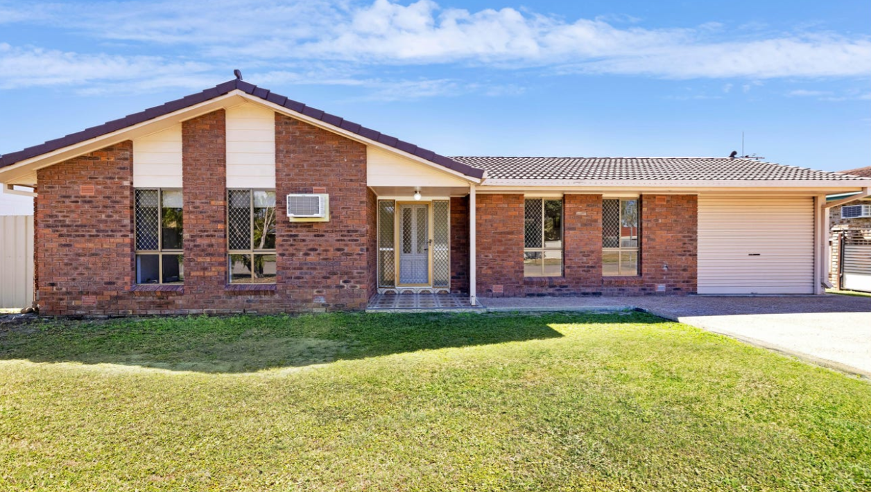 19 Canterbury Road, KIRWAN QLD 4817